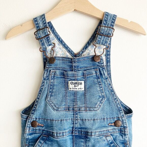OshKosh Bgosh Girls 12 Mos Denim Overalls Floral Print Cuff Blue Jean Snap Legs - Picture 2 of 9